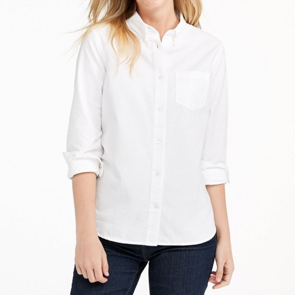 Like-New L.L. Bean White Linen Button-Down Top - Picture 1 of 15